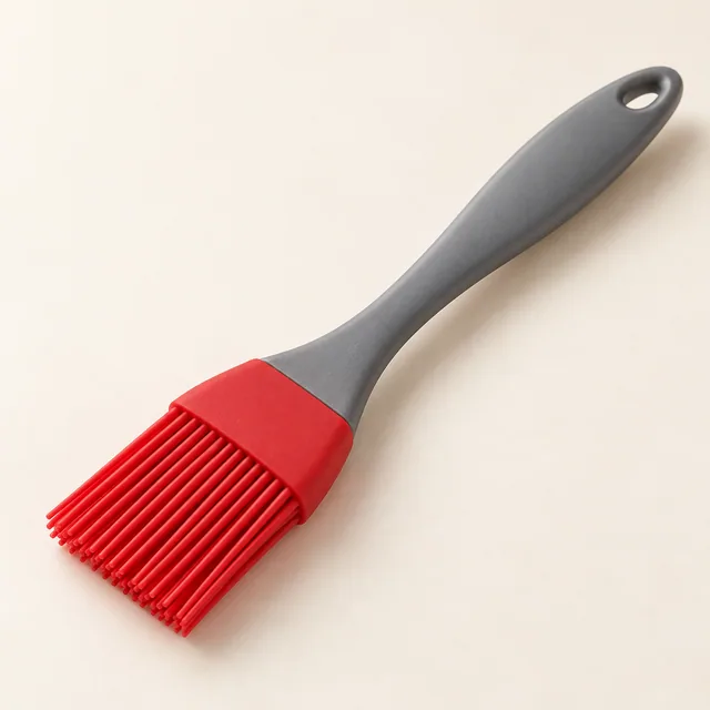 Eigene Illustration: Backpinsel mit flexiblen Silikonborsten