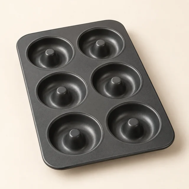 Eigene Illustration: Metall-Donutblech mit sechs Ringmulden
